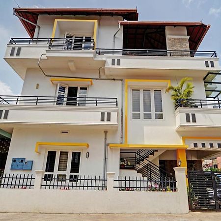 מדיקרי Treebo Alaka Rester Homestay מראה חיצוני תמונה